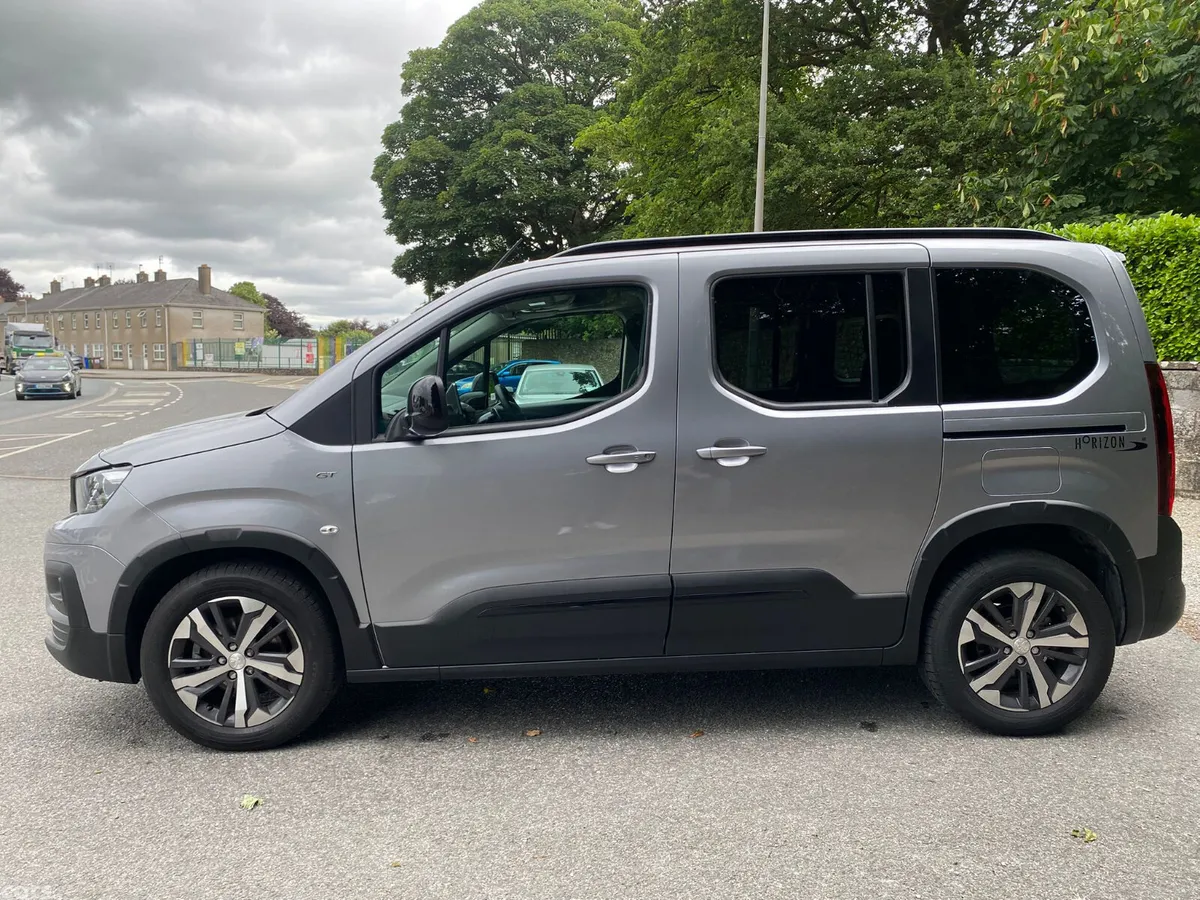 Peugeot Rifter MPV, Diesel, 2024, Grey