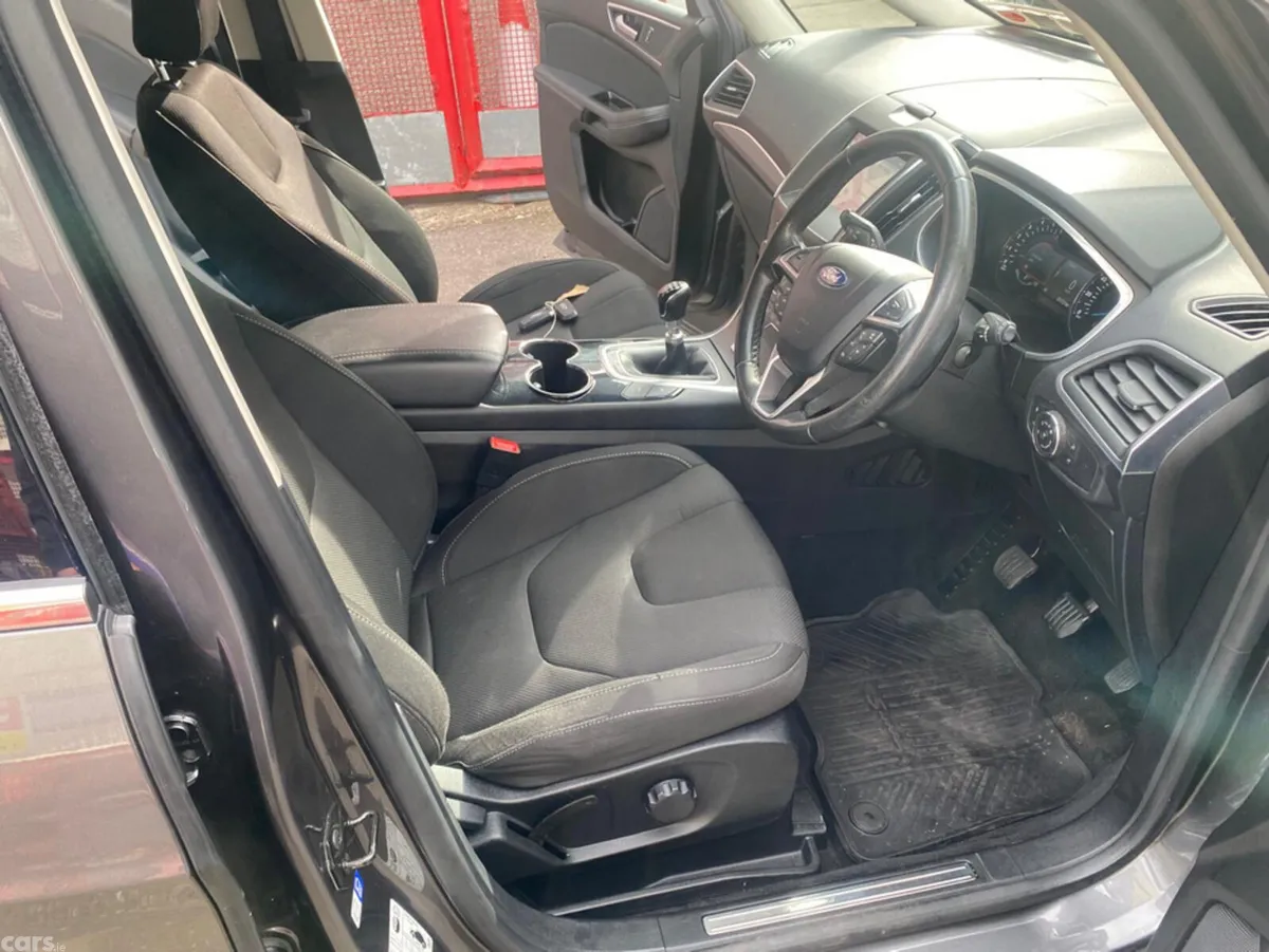 Ford S-Max MPV, Diesel, 2018, Grey