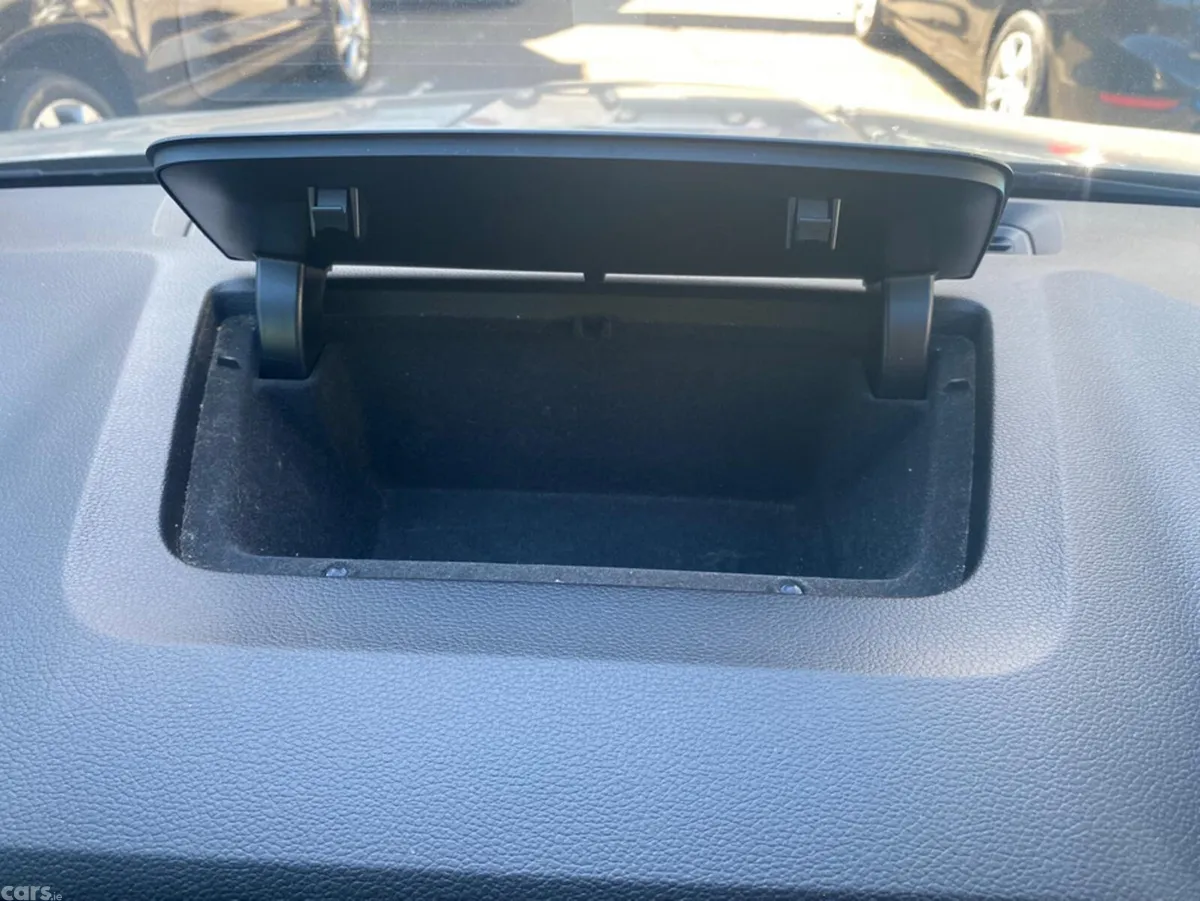 Skoda Karoq Estate, Diesel, 2019, Grey