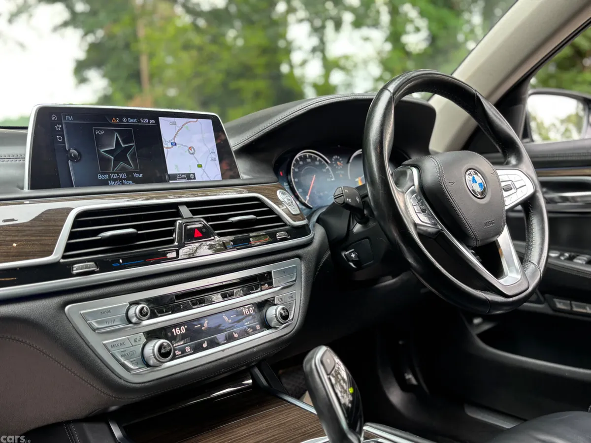 BMW 7-Series Saloon, Diesel, 2017, Black