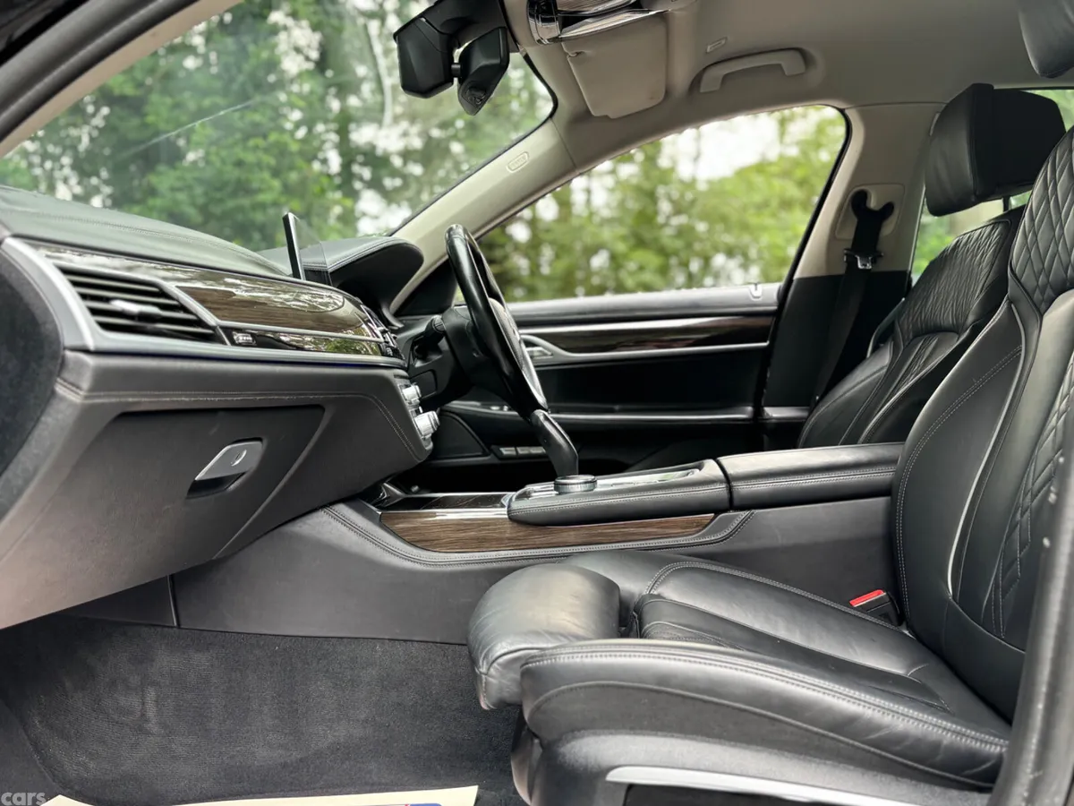 BMW 7-Series Saloon, Diesel, 2017, Black