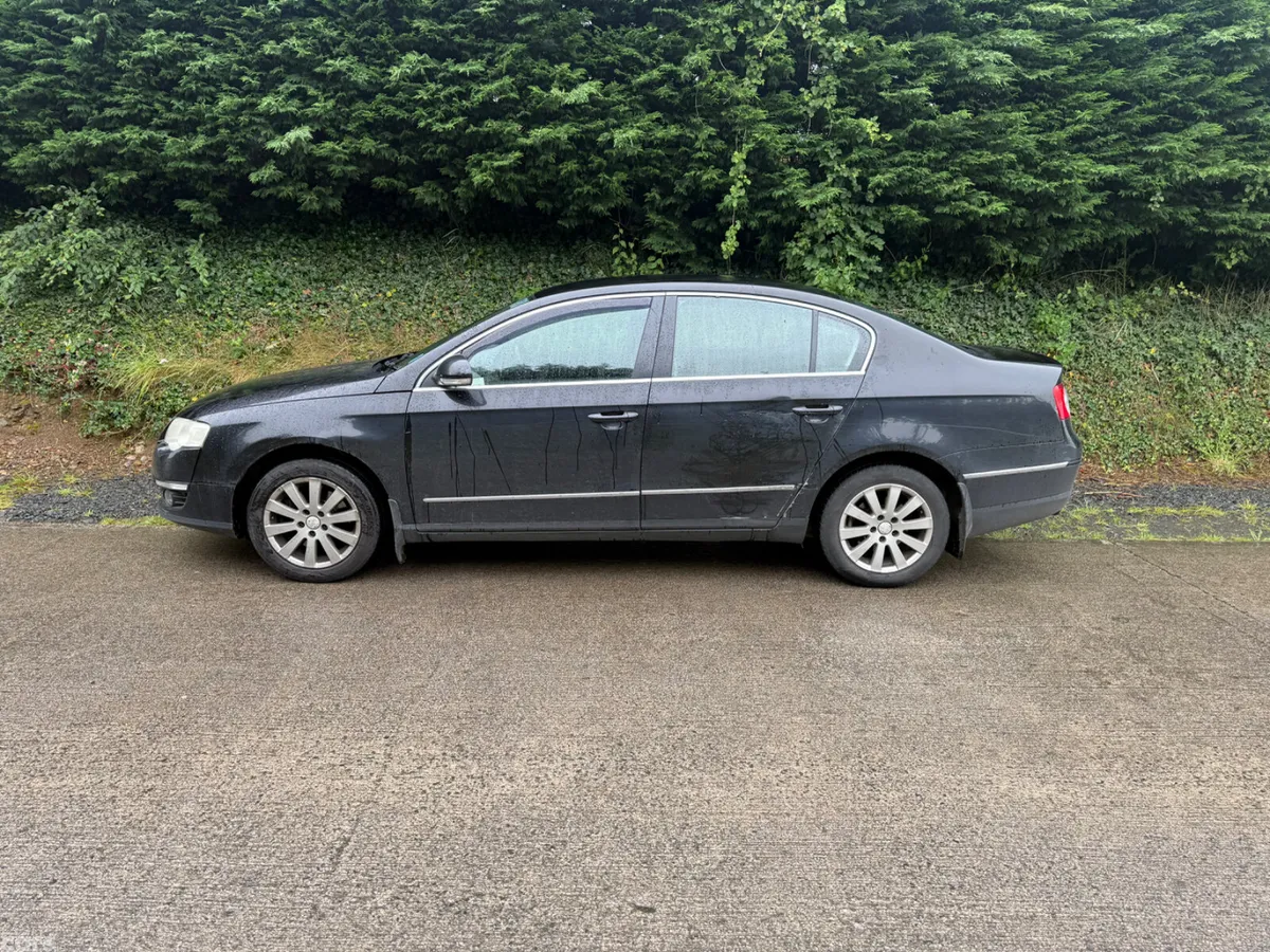 Volkswagen Passat Saloon, Diesel, 2008, Black
