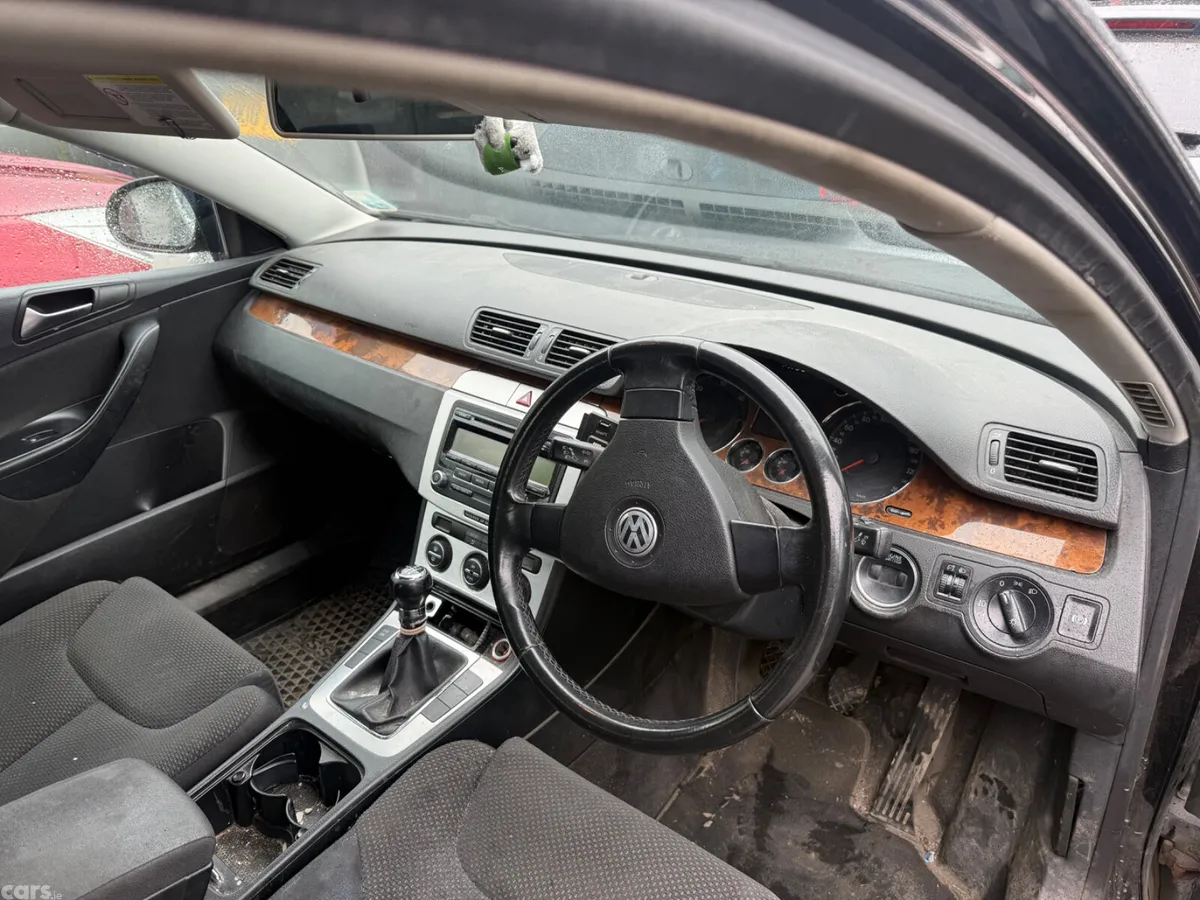 Volkswagen Passat Saloon, Diesel, 2008, Black