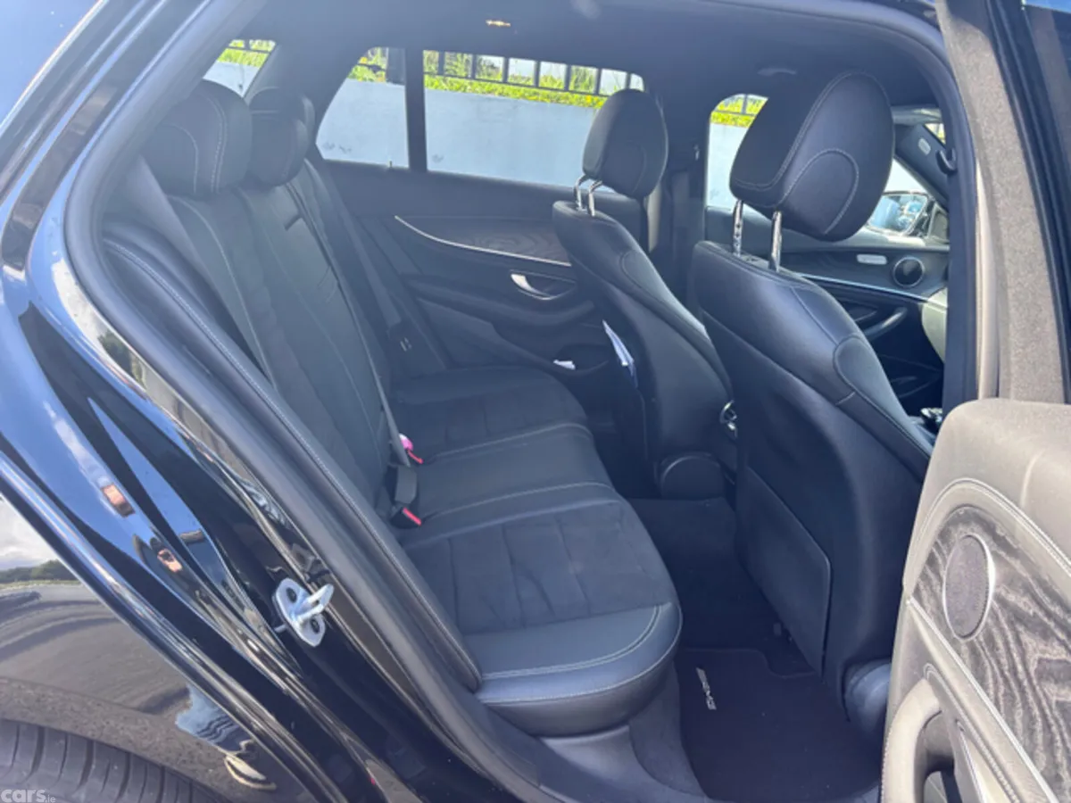 Mercedes-Benz E-Class Saloon, Diesel Plug-in Hybrid, 2019, Black