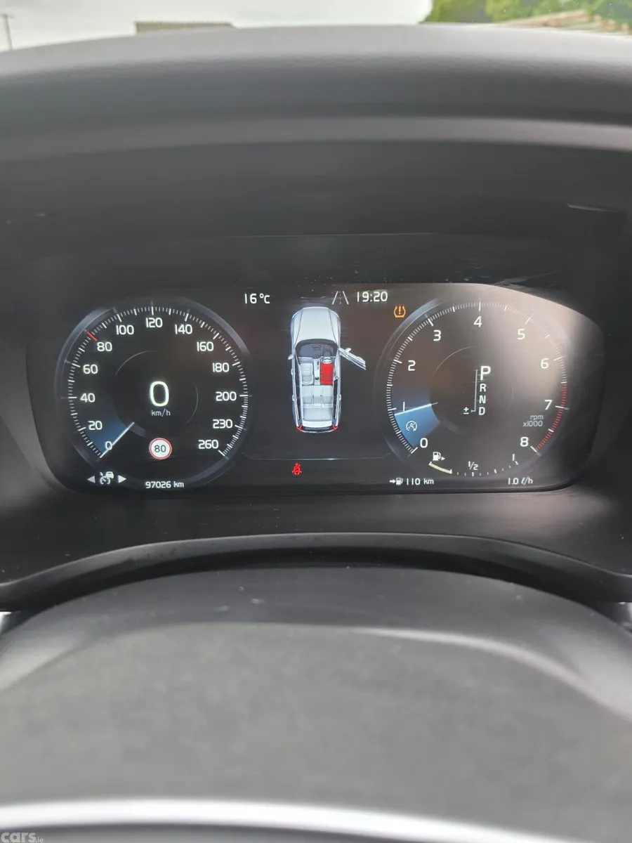 Volvo V60 Estate, Petrol, 2020, White