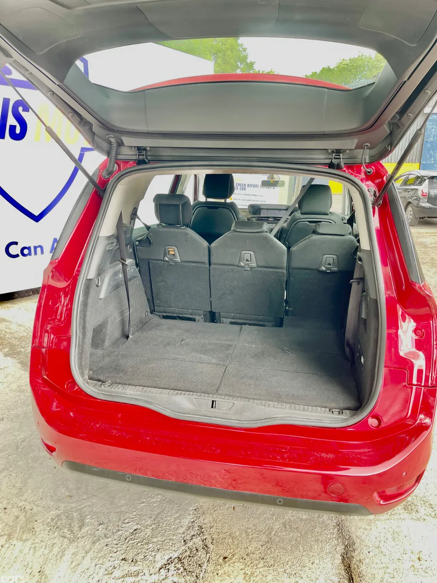 Citroen Grand C4 Picasso Hatchback, Diesel, 2014, Red