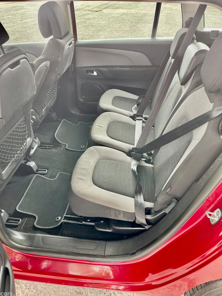Citroen Grand C4 Picasso Hatchback, Diesel, 2014, Red