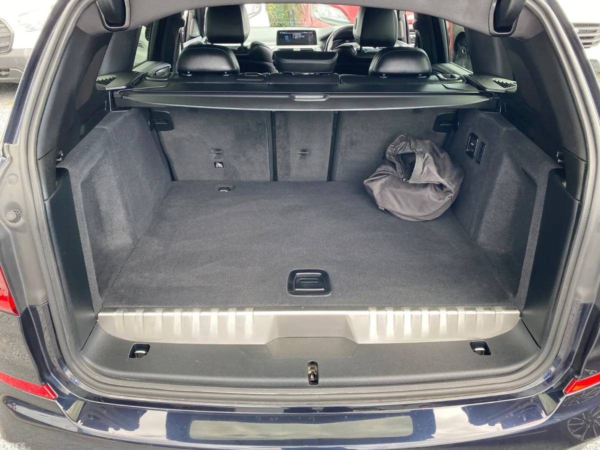 BMW X3 SUV, Petrol Plug-in Hybrid, 2021, Black