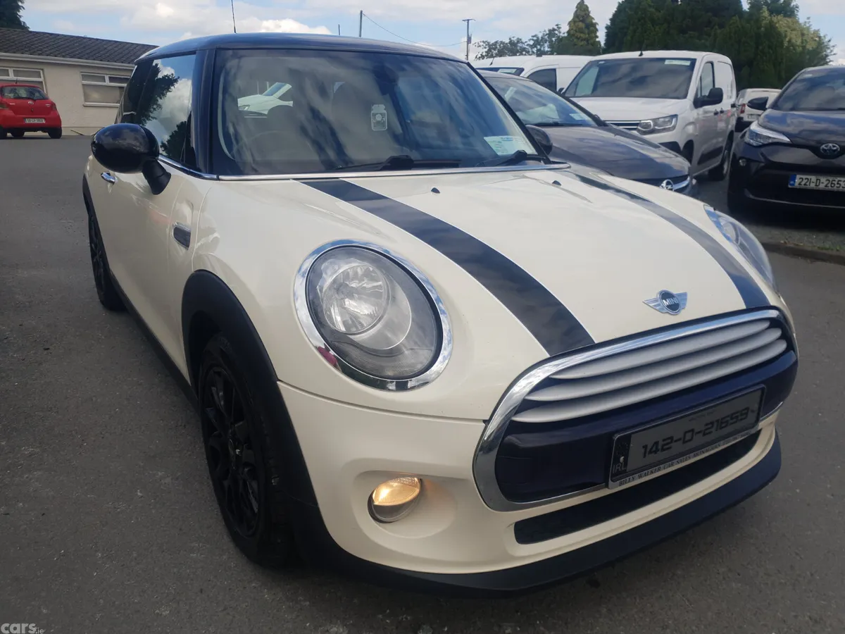 Mini Cooper Hatchback, Diesel, 2014, White