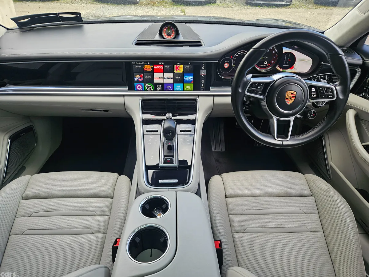 Porsche Panamera Hatchback, Petrol Plug-in Hybrid, 2017, Black