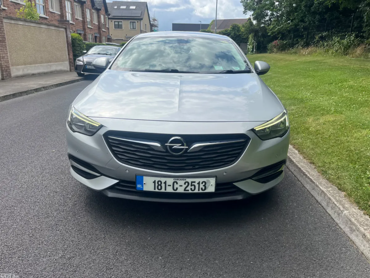 Opel Insignia Hatchback, Diesel, 2018, Grey