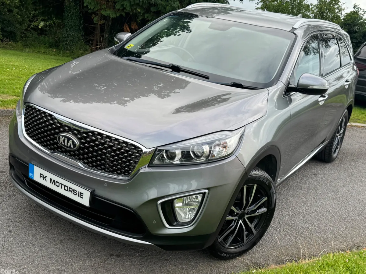 Kia Sorento SUV, Diesel, 2015, Grey