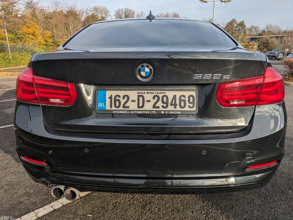 BMW 3-Series Saloon, Petrol Plug-in Hybrid, 2016, Black