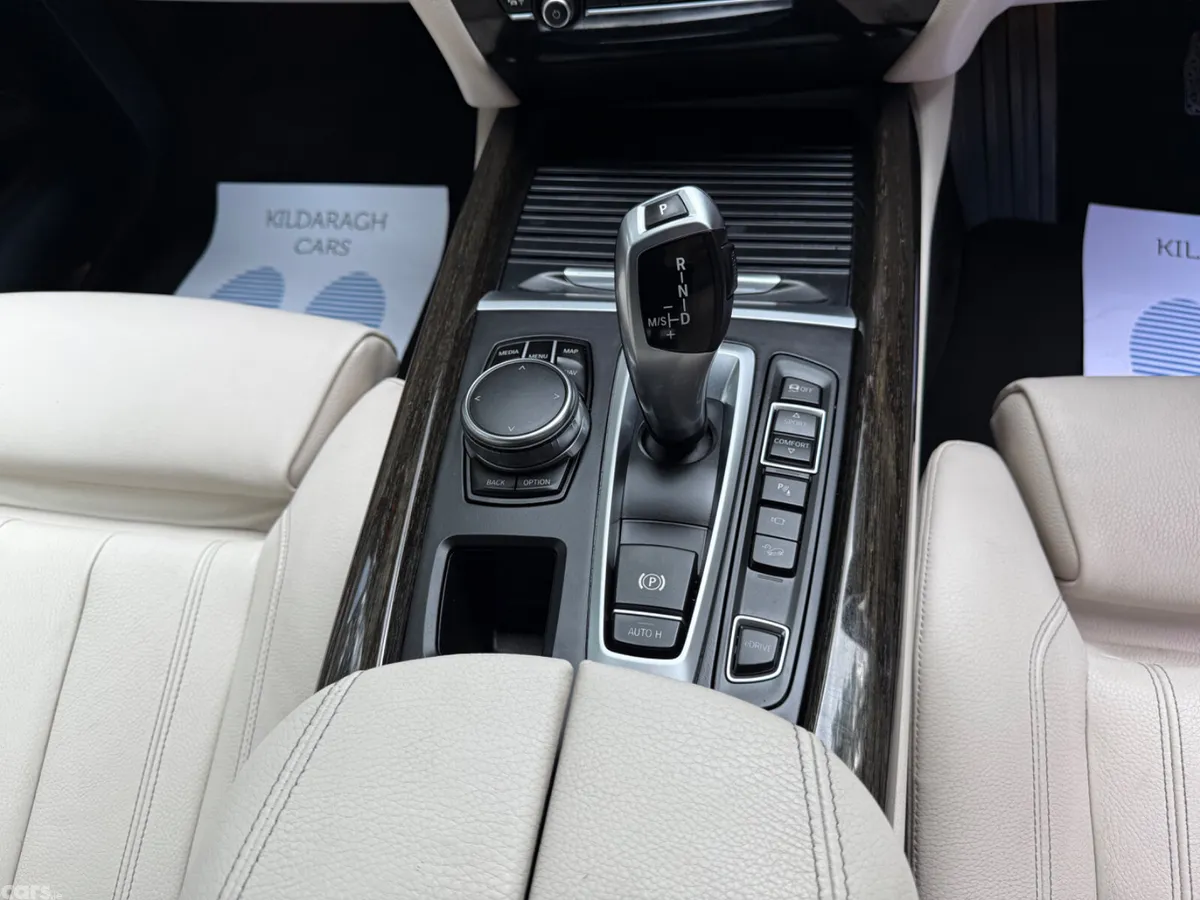 BMW X5 SUV, Petrol Plug-in Hybrid, 2016, White