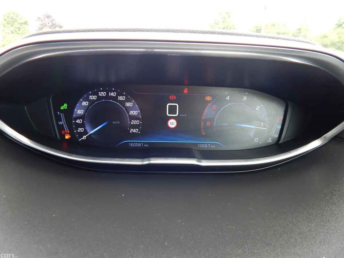 Peugeot 3008 Hatchback, Diesel, 2018, White