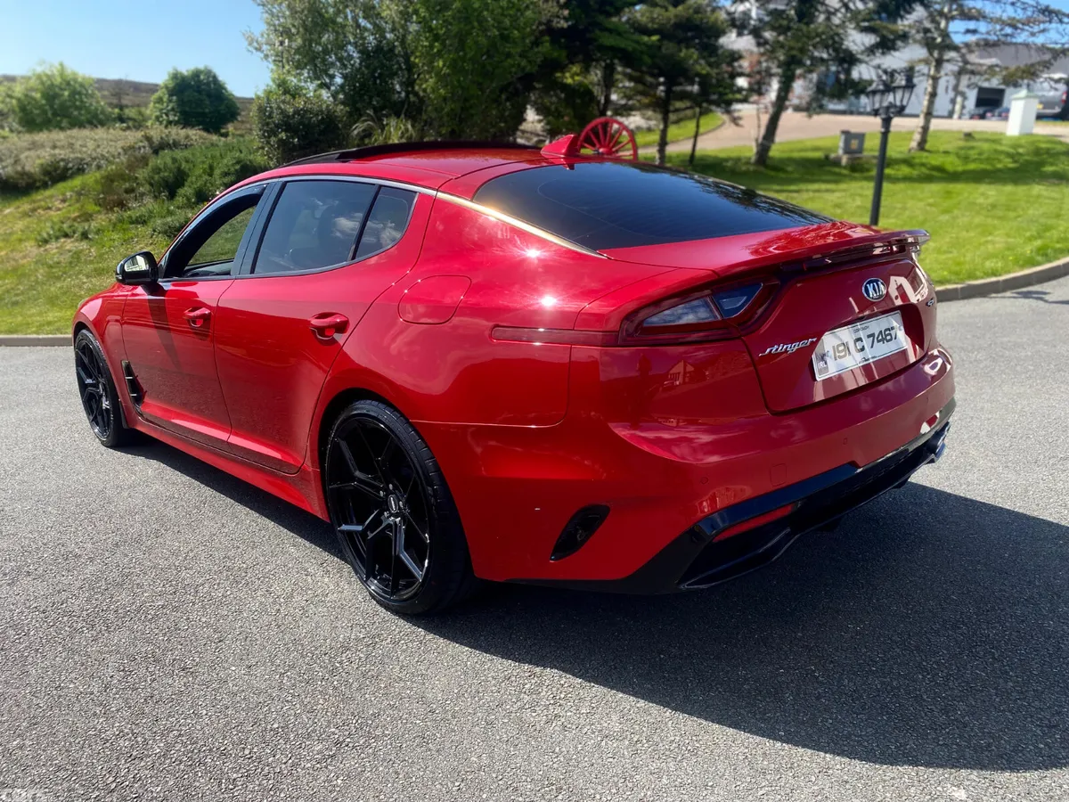 Kia Stinger Hatchback, Diesel, 2019, Red