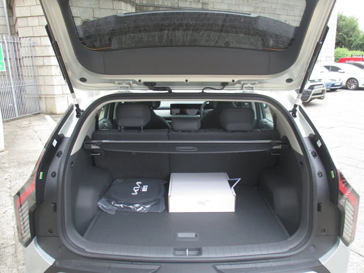 Kia EV3 MPV, Electric, 2026, Grey