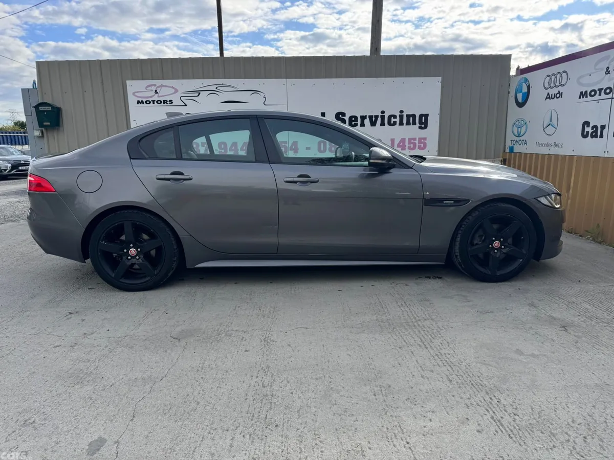 Jaguar XE Saloon, Diesel, 2018, Grey