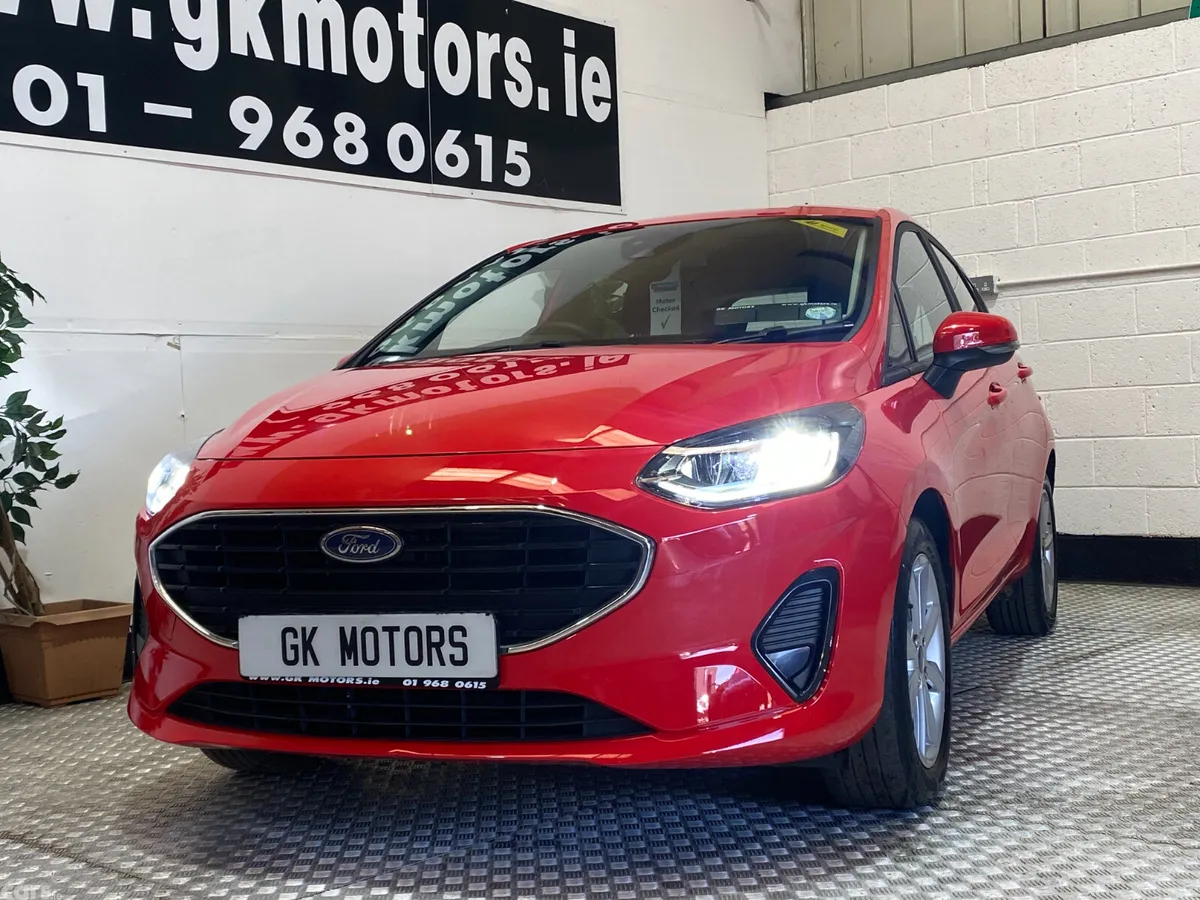Ford Fiesta Hatchback, Petrol, 2022, Red