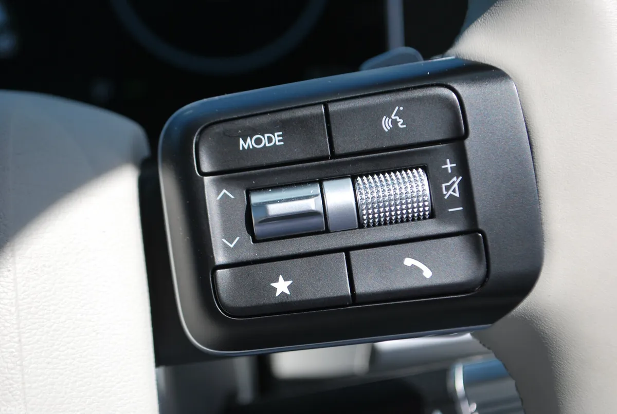 Hyundai Santa Fe SUV, Petrol Plug-in Hybrid, 2025, Grey