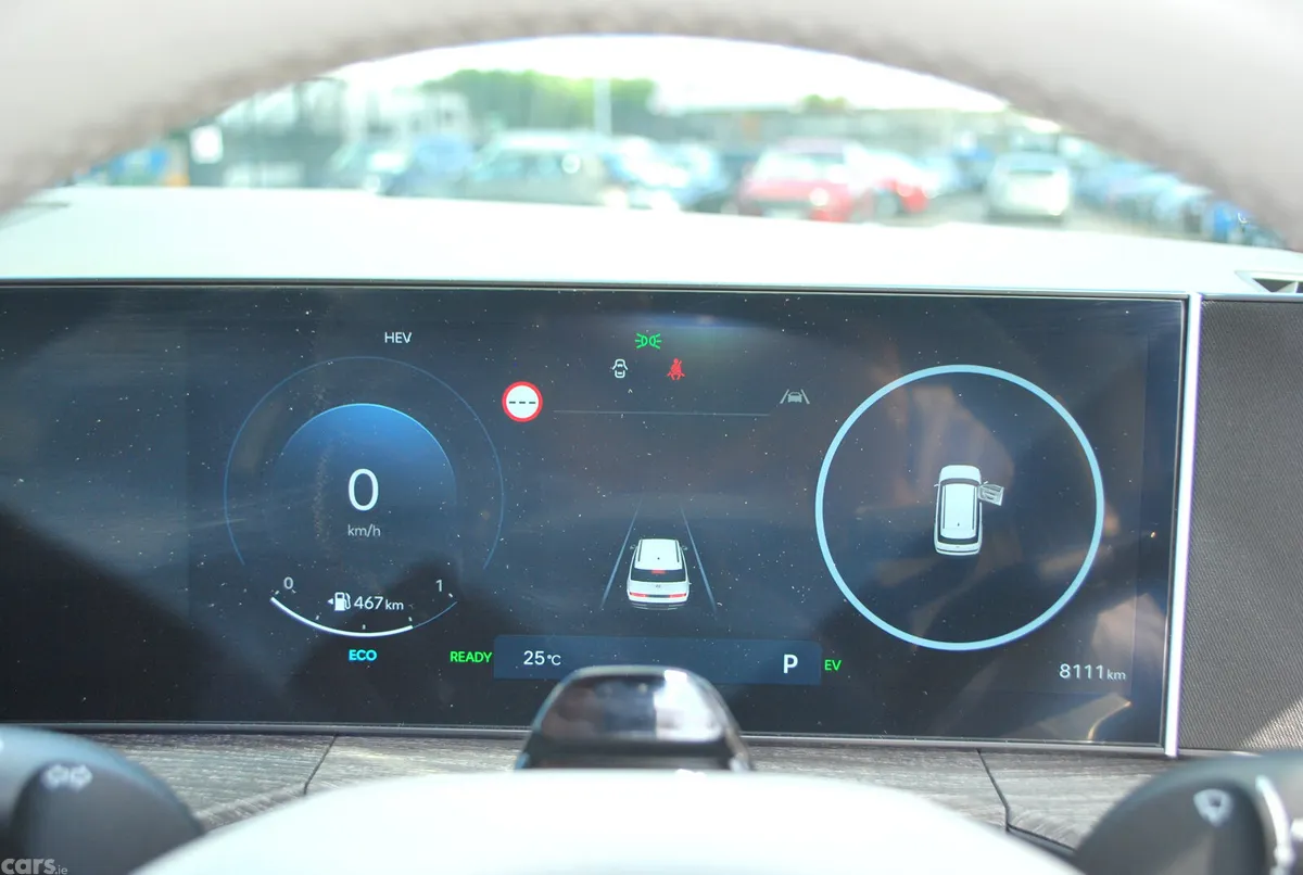 Hyundai Santa Fe SUV, Petrol Plug-in Hybrid, 2025, Grey
