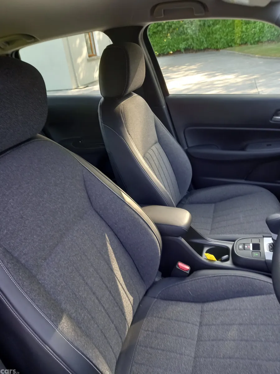 Honda Jazz Hatchback, Petrol Hybrid, 2023, Blue