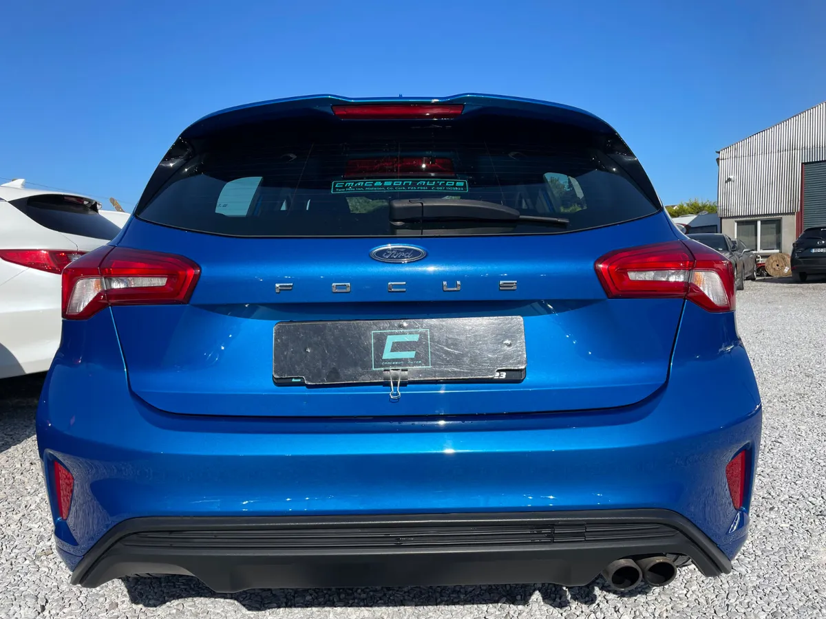 Ford Focus Hatchback, Diesel, 2020, Blue