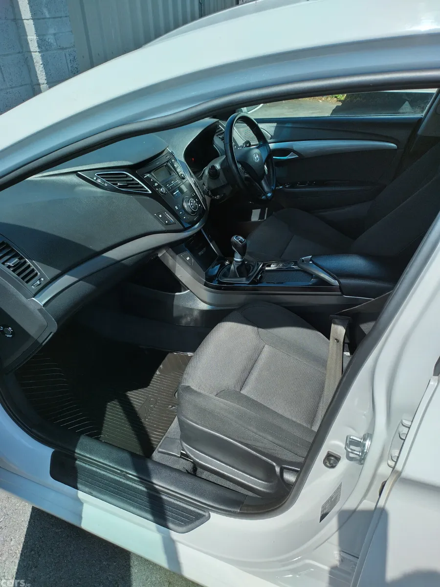 Hyundai i40 Estate, Diesel, 2017, White
