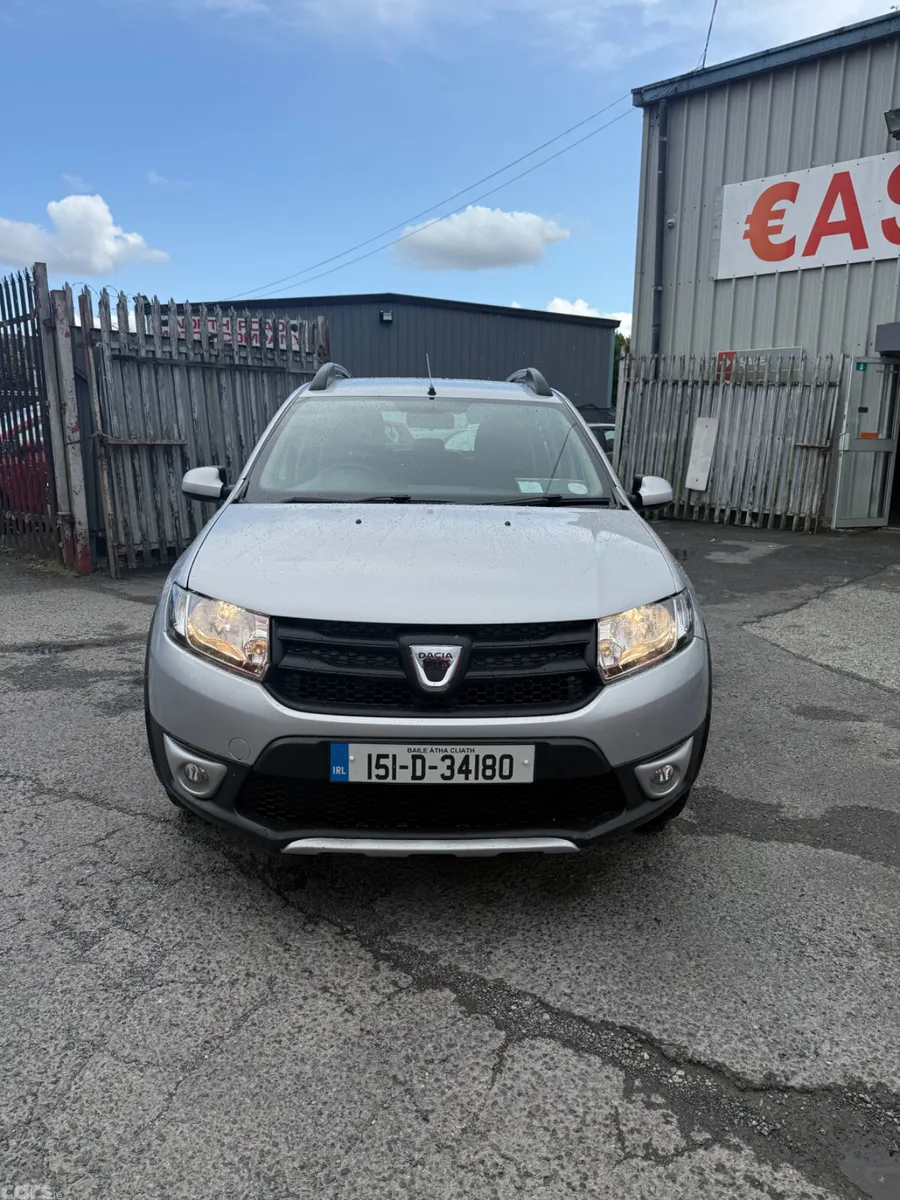 Dacia Sandero Stepway Hatchback, Diesel, 2015, Silver