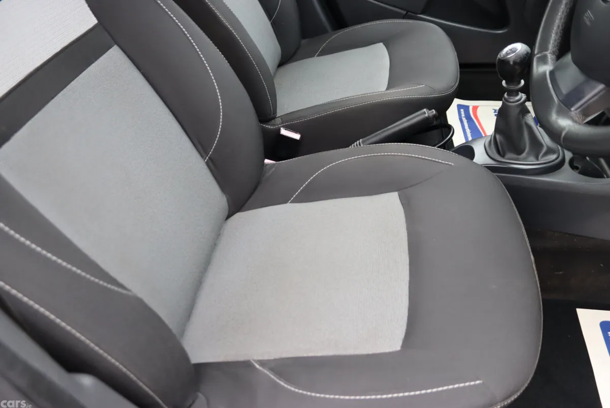 Dacia Duster SUV, Diesel, 2017, Grey