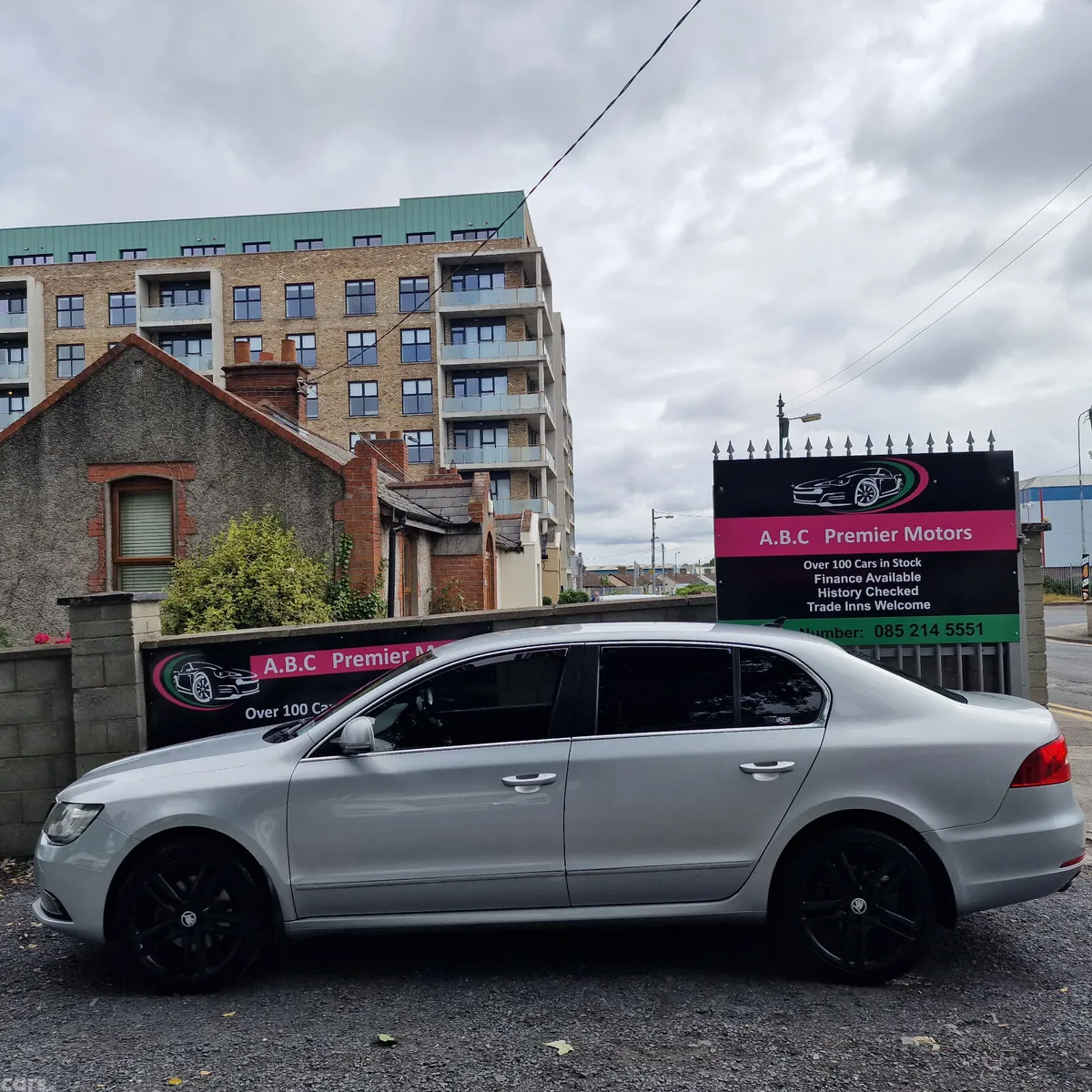 Skoda Superb Saloon, Diesel, 2015, Silver