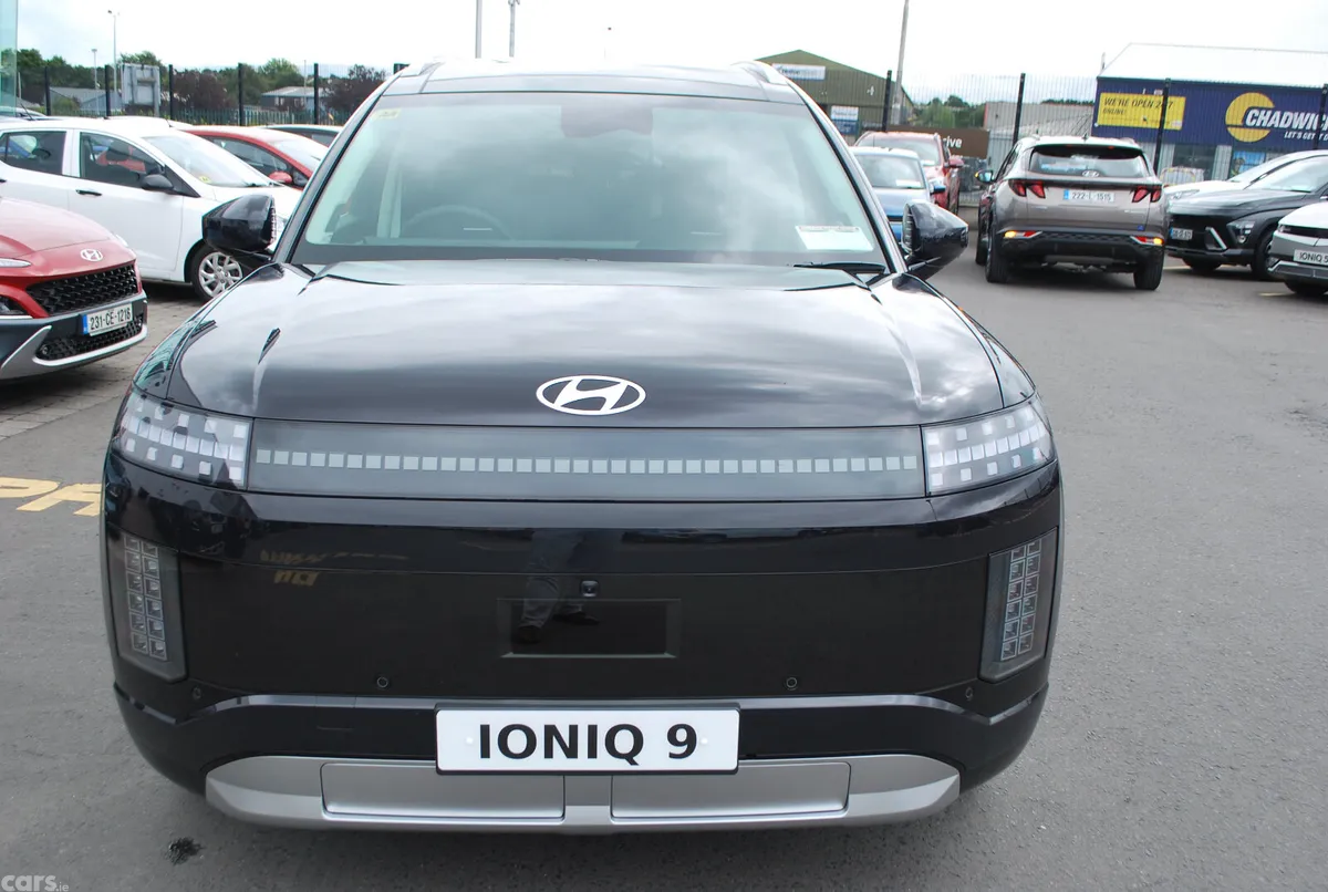 Hyundai IONIQ 9 SUV, Electric, 2026, Blue