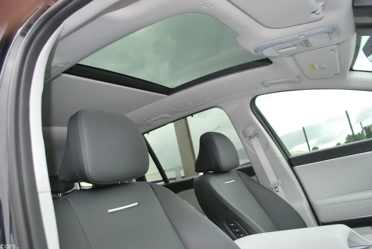 Hyundai IONIQ 9 SUV, Electric, 2026, Blue
