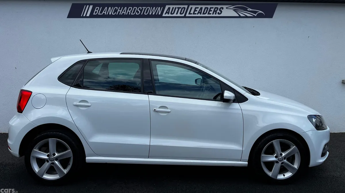 Volkswagen Polo Hatchback, Diesel, 2017, White