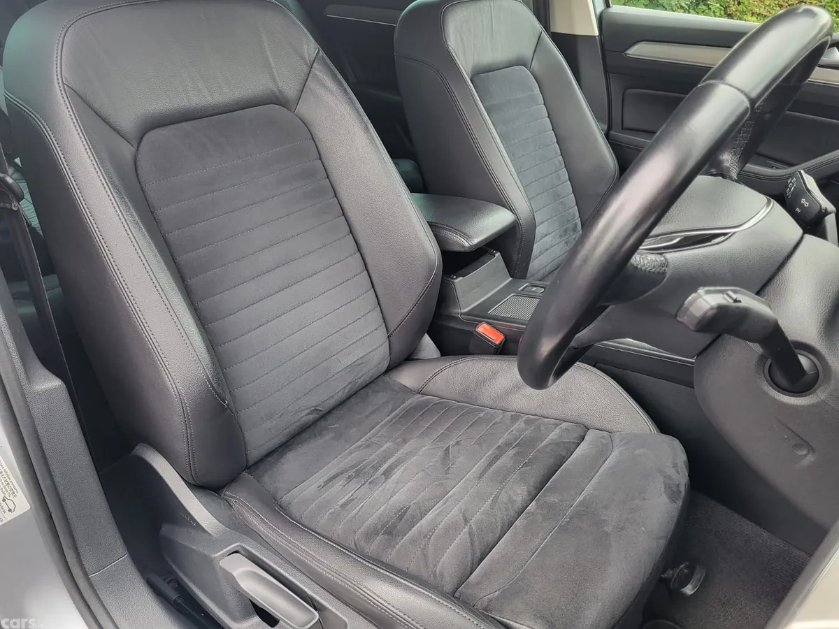 Volkswagen Passat Estate, Diesel, 2018, Grey