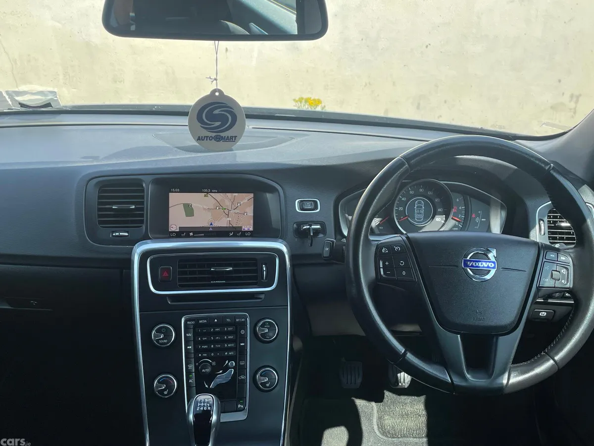 Volvo V60 Estate, Diesel, 2018, Grey