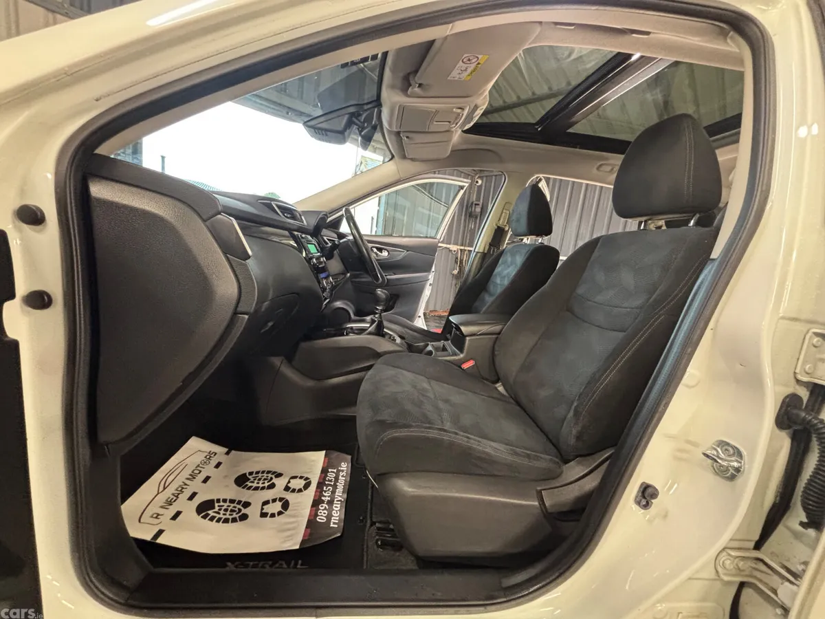 Nissan X-Trail SUV, Diesel, 2016, White