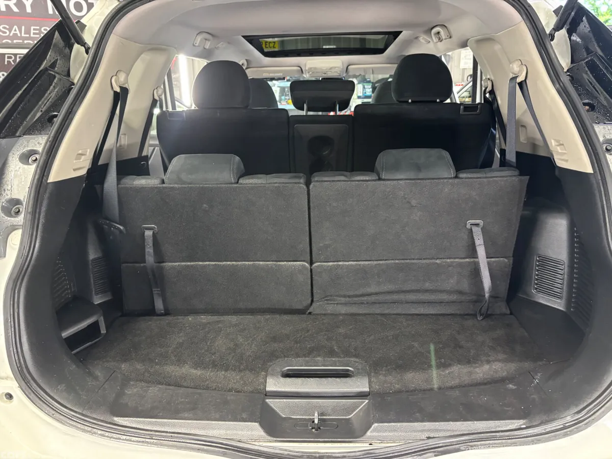 Nissan X-Trail SUV, Diesel, 2016, White