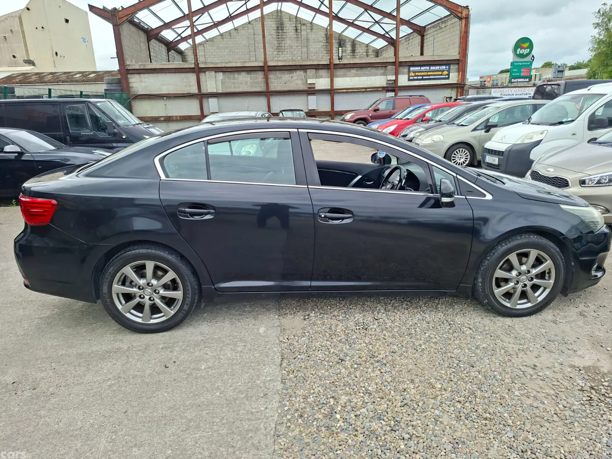 Toyota Avensis Saloon, Diesel, 2014, Black
