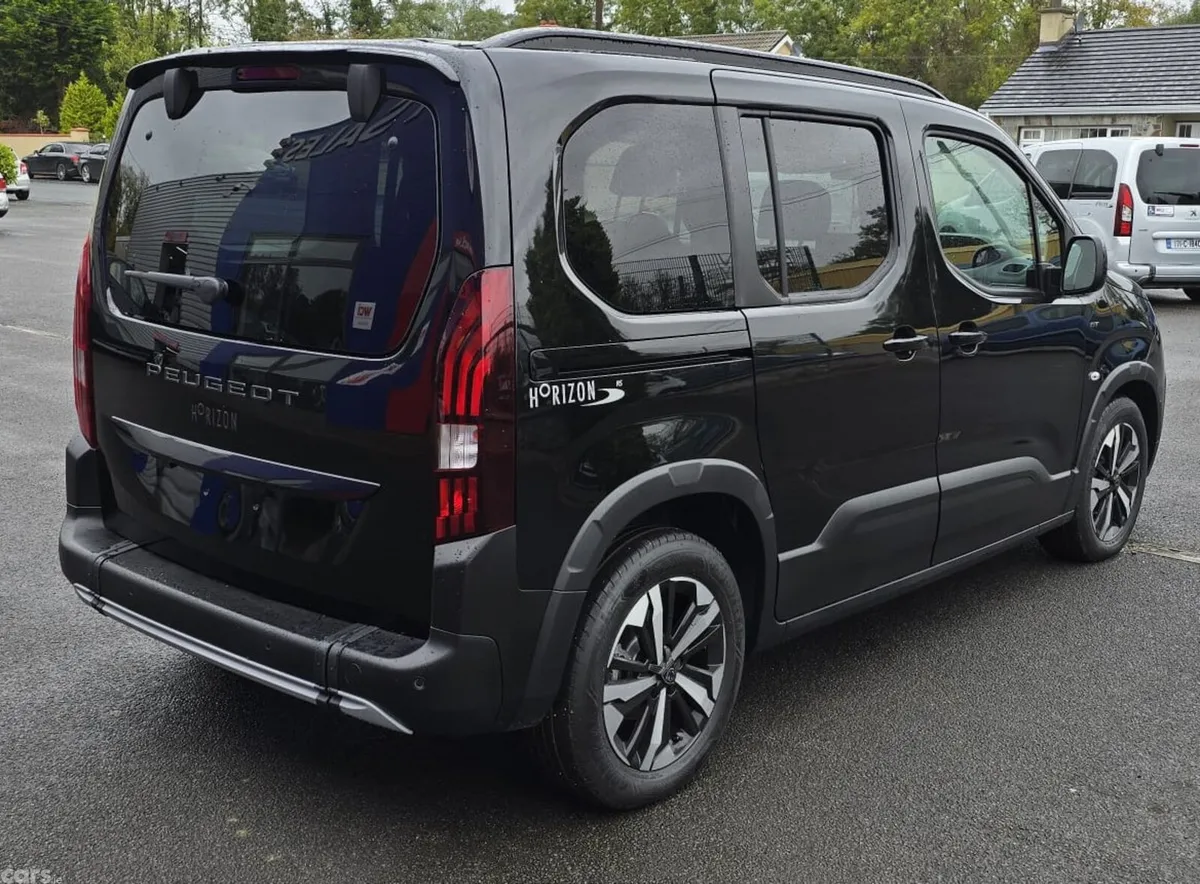 Peugeot Rifter MPV, Diesel, 2026, Black