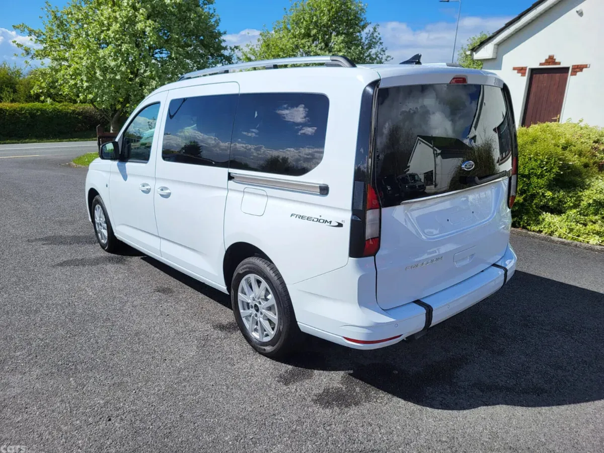 Ford Tourneo Connect MPV, Diesel, 2026, White