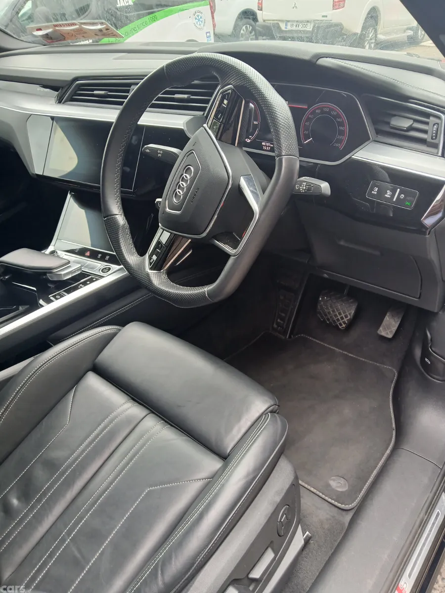 Audi e-tron Hatchback, Electric, 2021, Blue