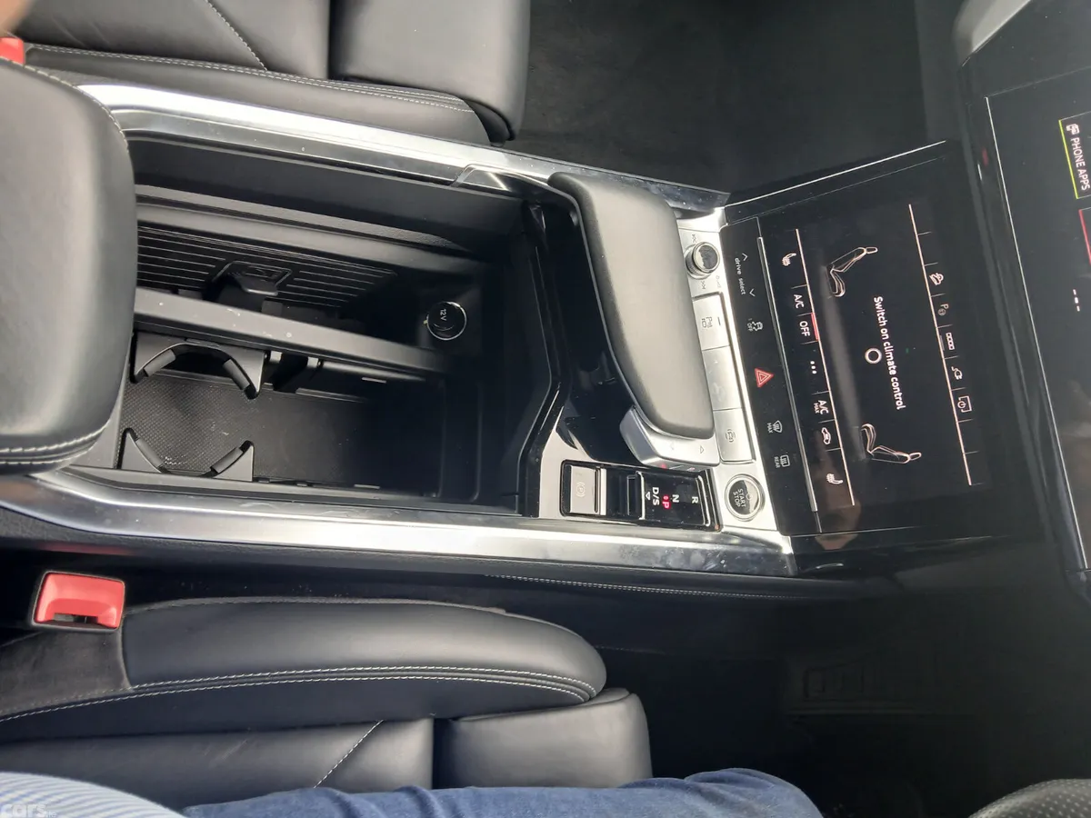 Audi e-tron Hatchback, Electric, 2021, Blue
