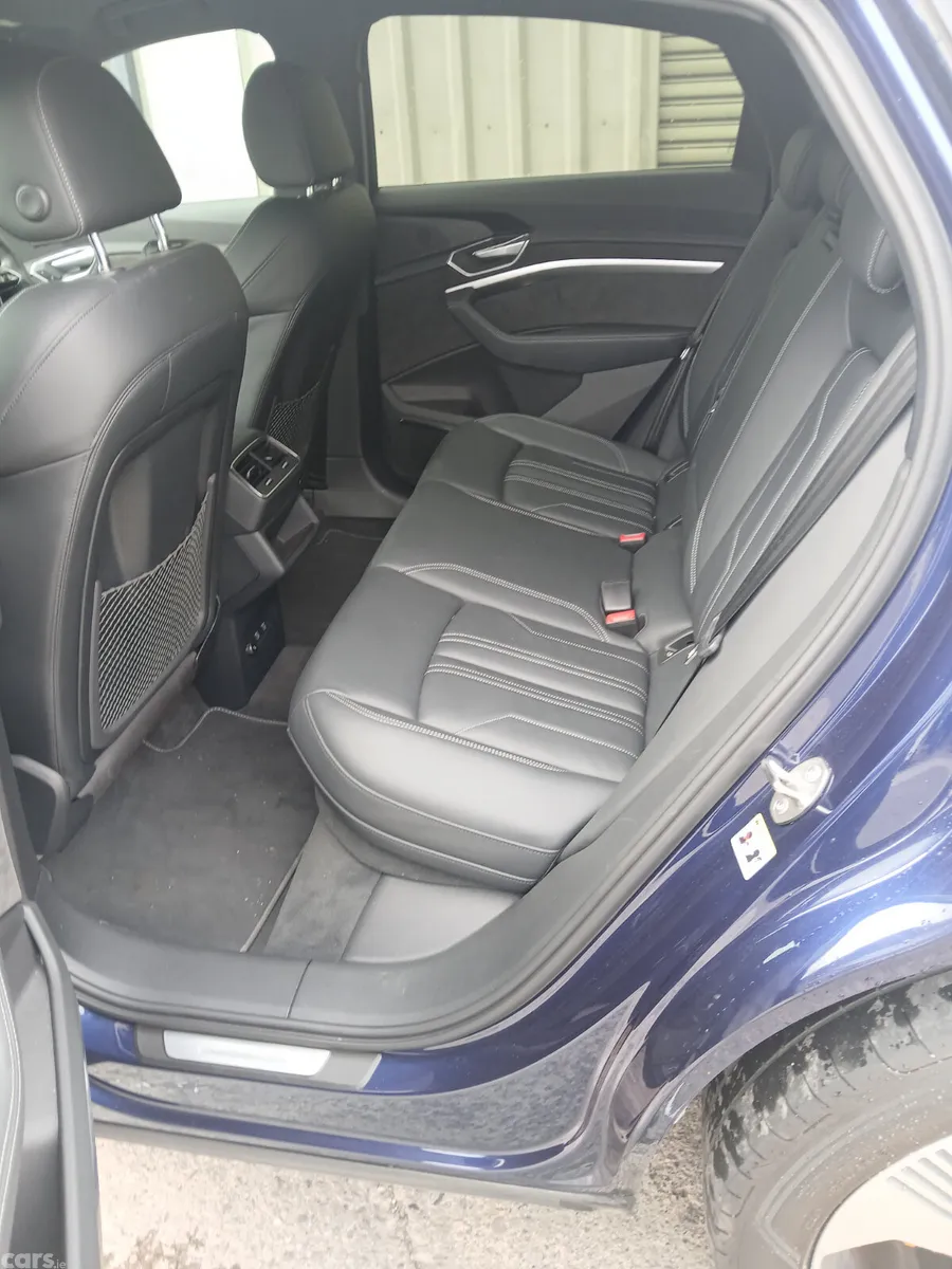 Audi e-tron Hatchback, Electric, 2021, Blue