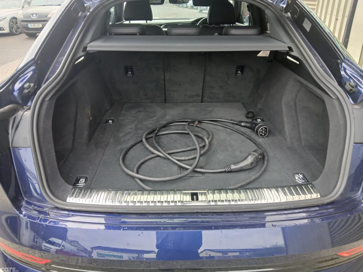 Audi e-tron Hatchback, Electric, 2021, Blue