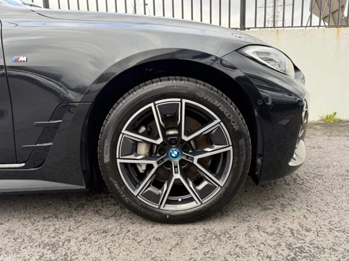 BMW i4 Coupe, Electric, 2022, Black