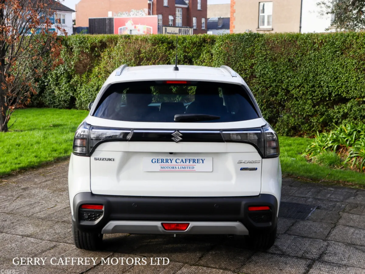 Suzuki SX4 S-Cross SUV, Petrol Hybrid, 2026, White