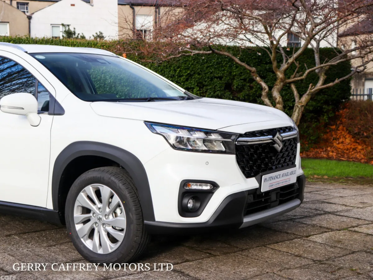 Suzuki SX4 S-Cross SUV, Petrol Hybrid, 2026, White