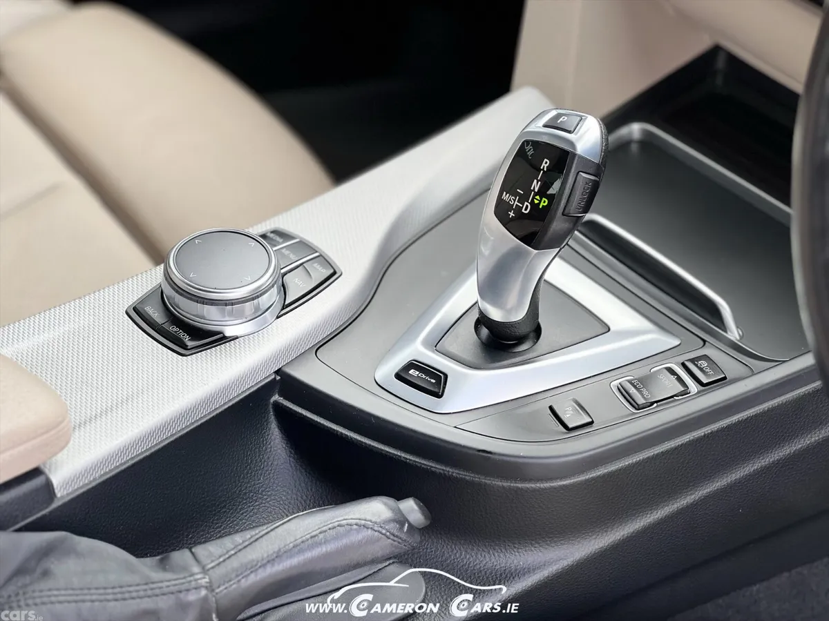BMW 3-Series Saloon, Petrol Plug-in Hybrid, 2017, Blue