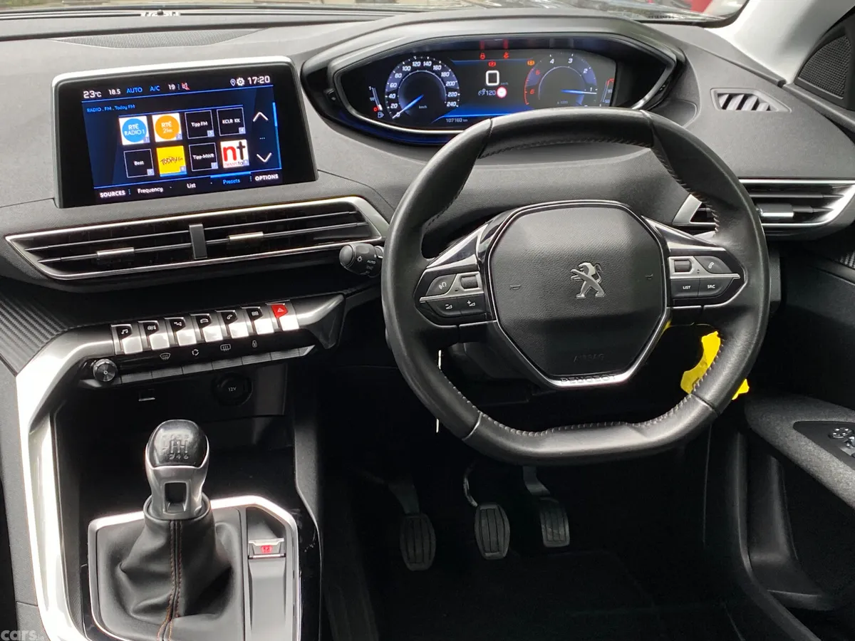 Peugeot 3008 MPV, Diesel, 2020, Black